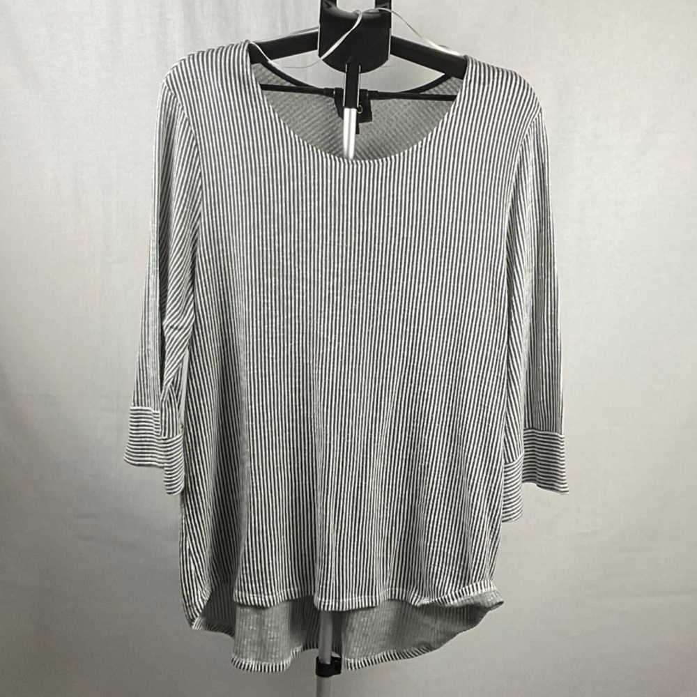 W5 Black and White Striped Long Sleeve Top